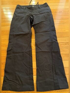 Athleta Low Rise Dipper Black Outdoor Bootcut Pants Women’s 2
